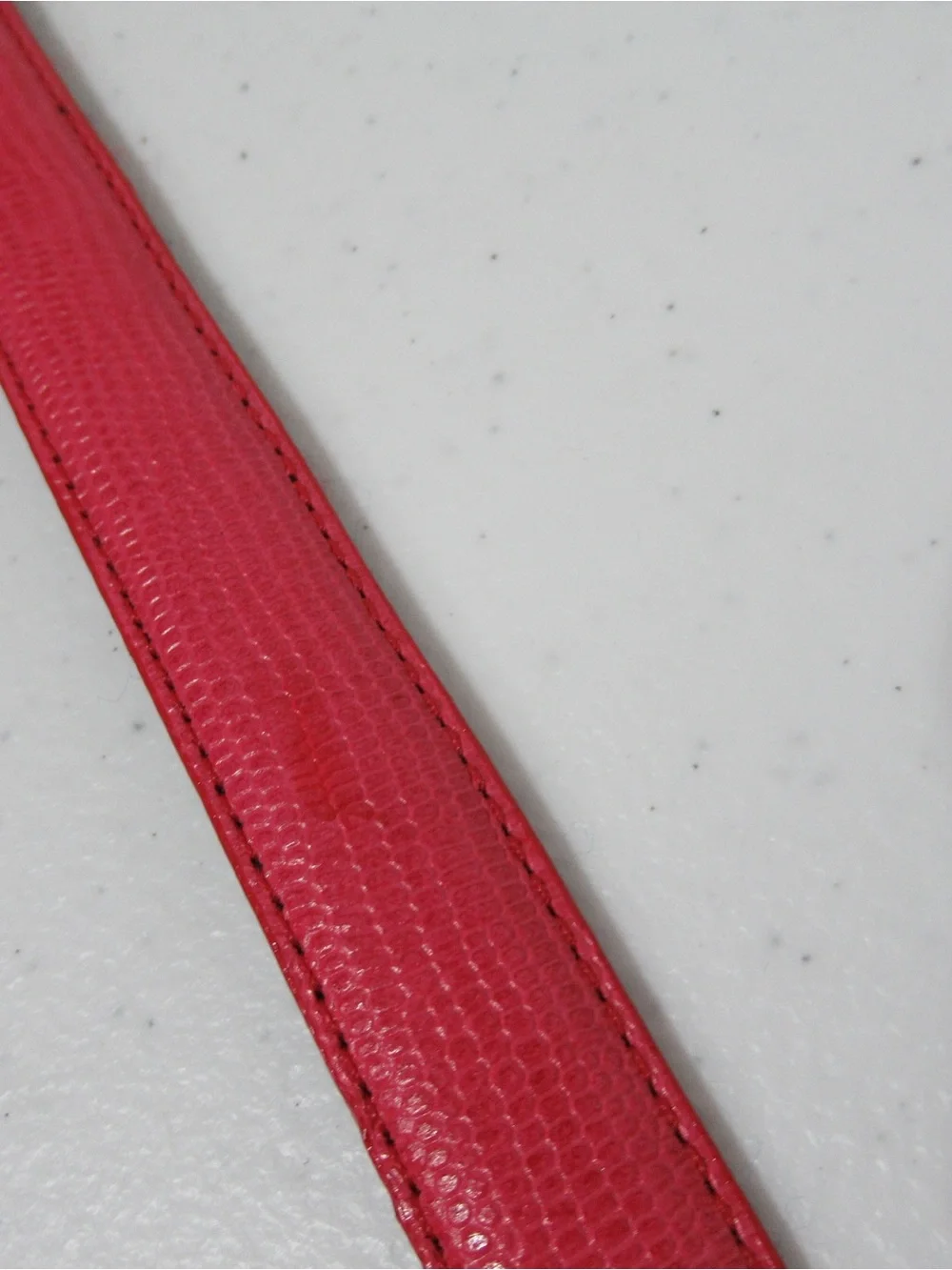 Vintage 1987 Liz Claiborne Croc Embossed Pink Leather Belt Size Small